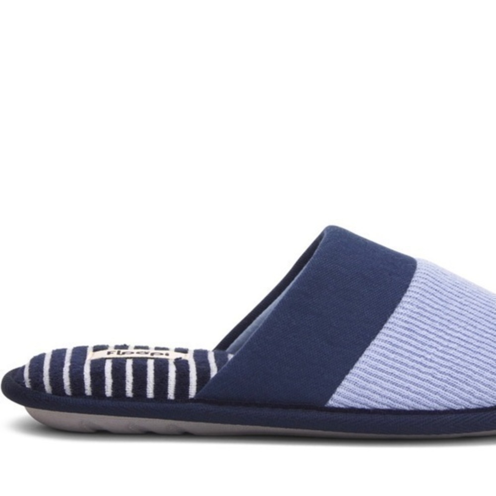 Floopi Memory Foam Slippers - Picture 4 of 9